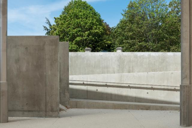 REHABILITATION ET EXTENSION de LA PLACE du MARCHE de COURSEULLES sur MER (14)