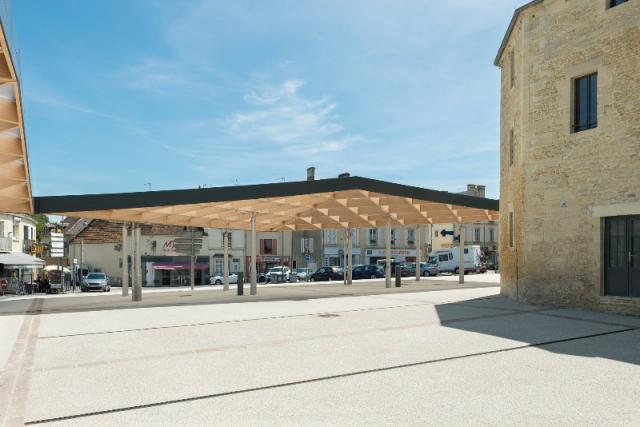 REHABILITATION ET EXTENSION de LA PLACE du MARCHE de COURSEULLES sur MER (14)