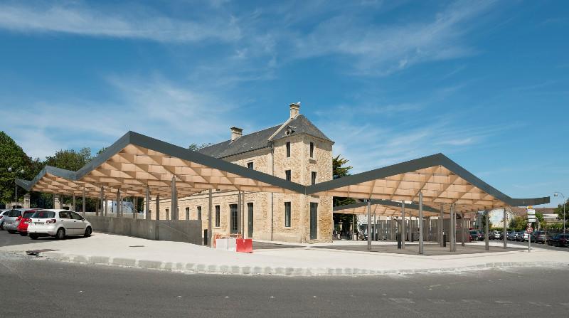 REHABILITATION ET EXTENSION de LA PLACE du MARCHE de COURSEULLES sur MER (14)